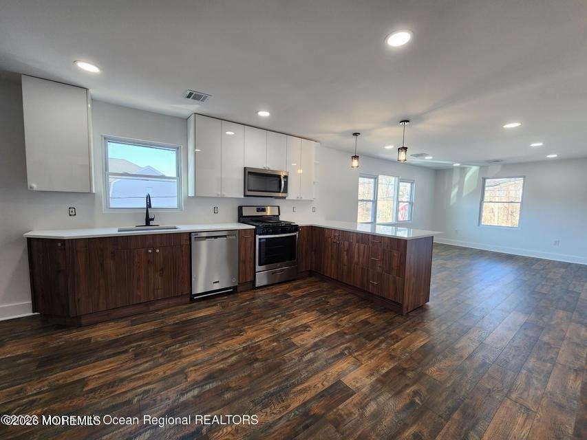 105 Summit Avenue - Photo 1