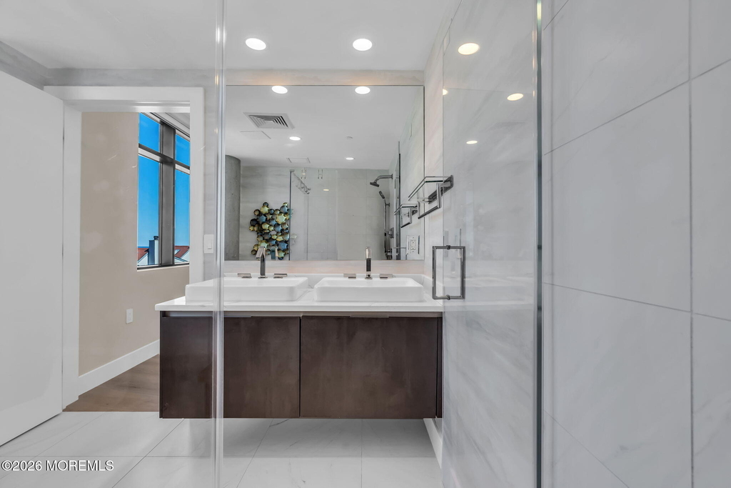 350 Ocean Avenue - Photo 18