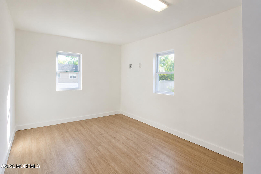 130 Court Street - Photo 5