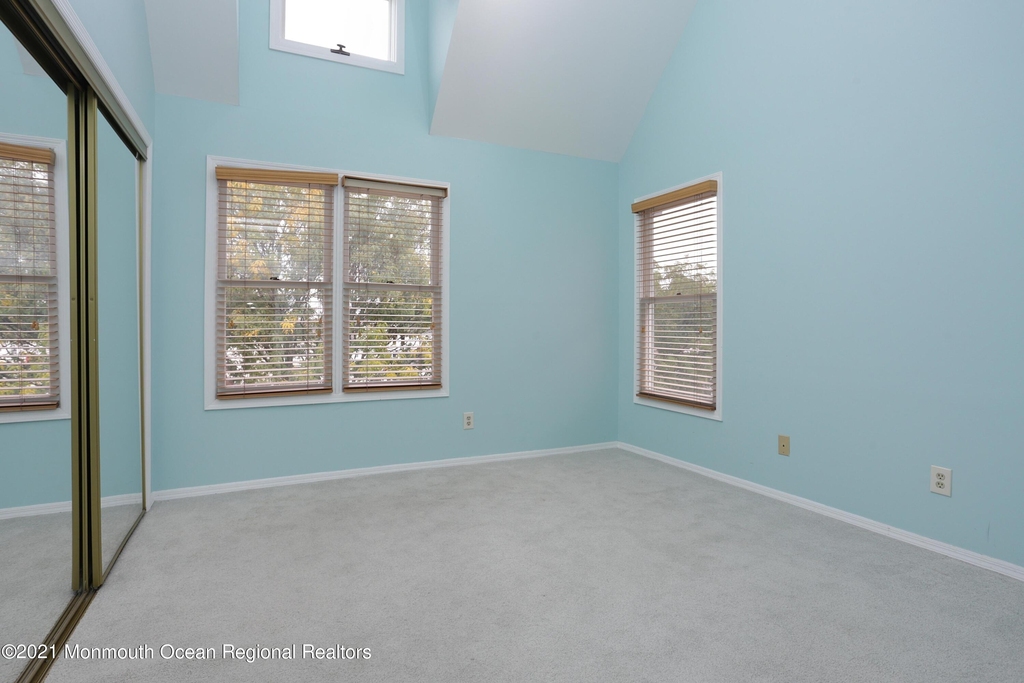 100 1st Street - Photo 19