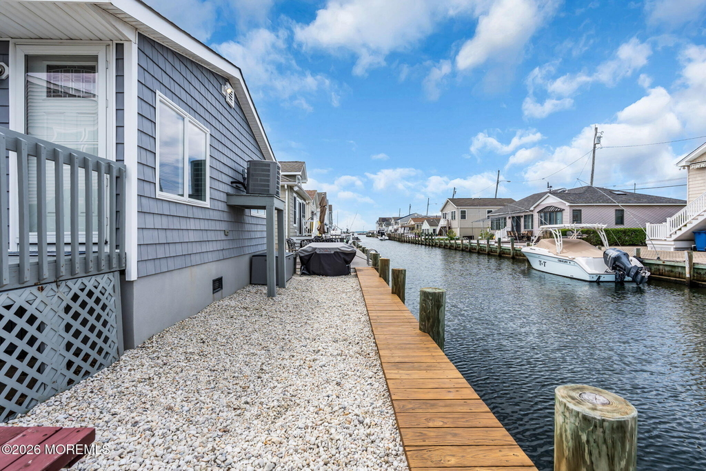 208 Mallard Lane - Photo 6