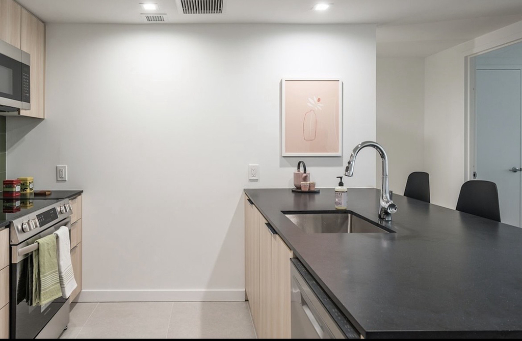 975 Nostrand Avenue - Photo 2
