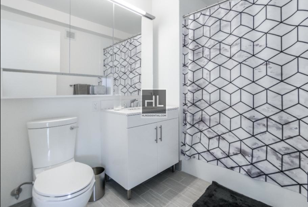 West 57th Street - Photo 3