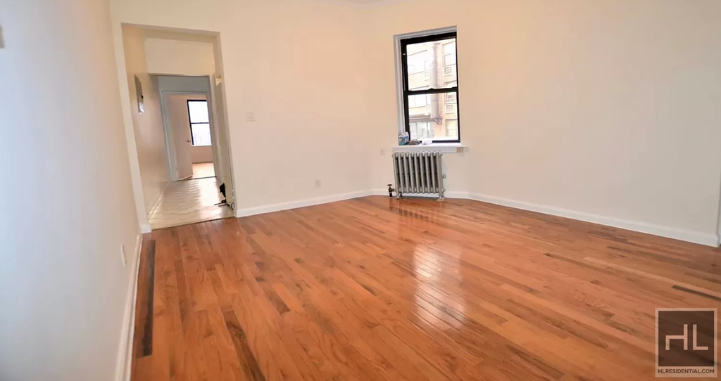 East 38 Street - Photo 2