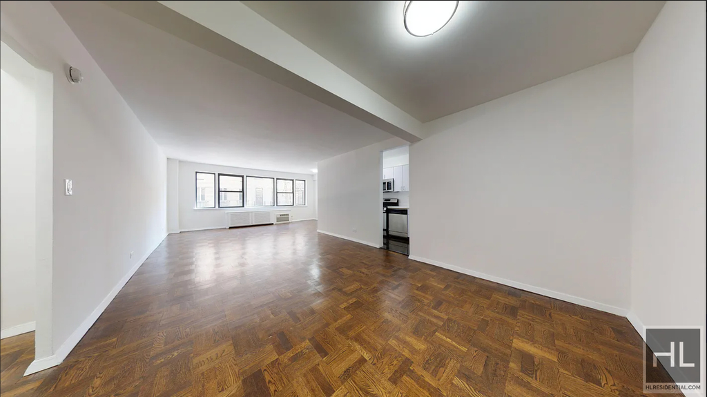Beekman Place - Photo 1