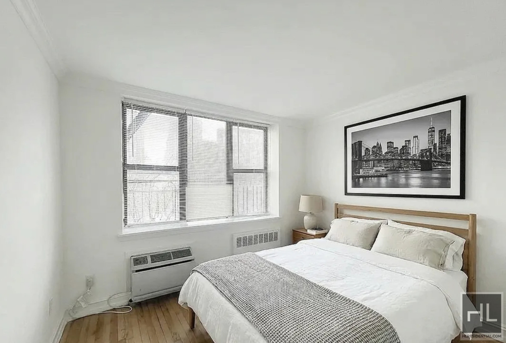 East 36 Street - Photo 0