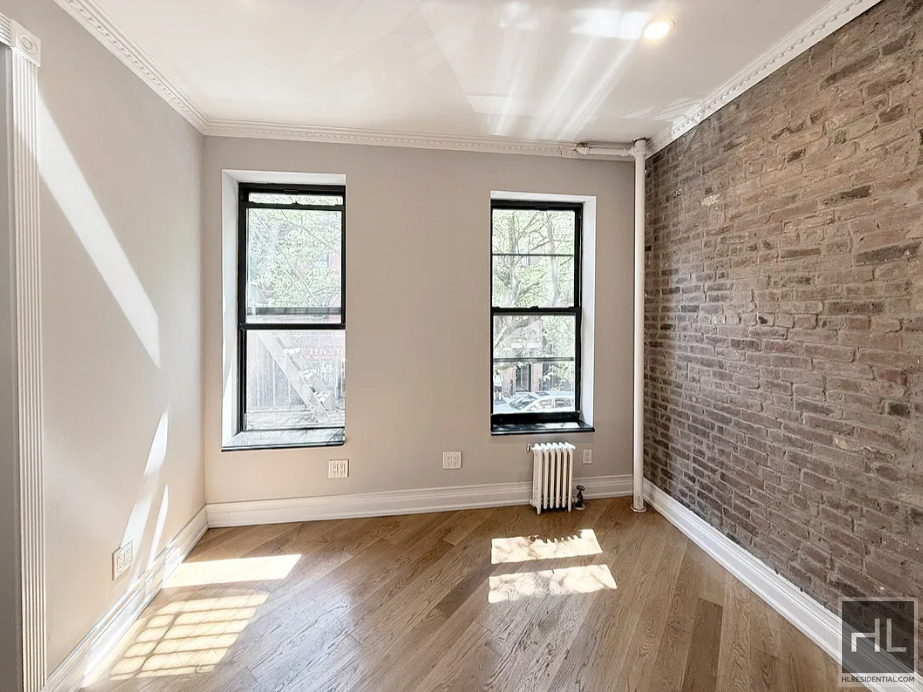 East 5th Street - Photo 1
