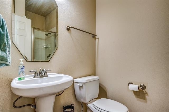 9716 Slide Street - Photo 18