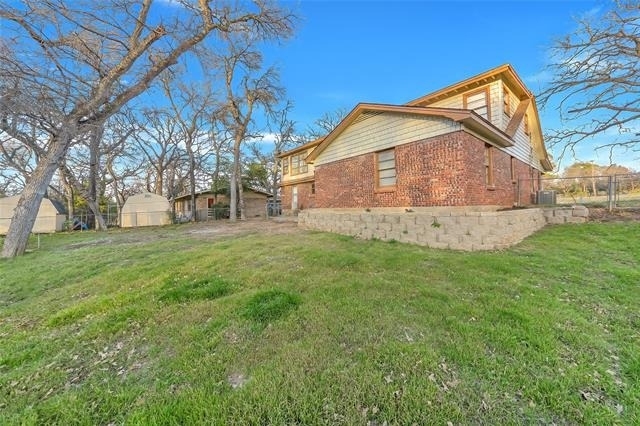 828 S Collins Street - Photo 35