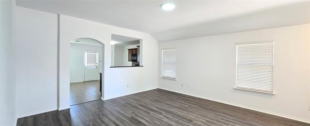 319 Elam Drive - Photo 2