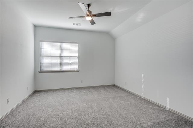 1056 Homestead Way - Photo 11
