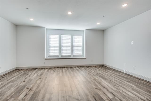 1056 Homestead Way - Photo 2