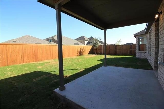 6125 Hightower - Photo 11