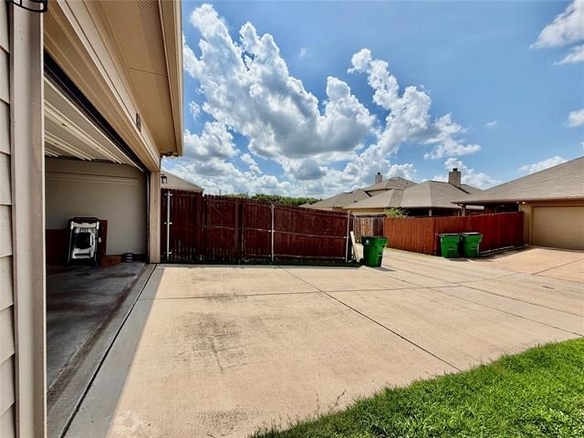 9220 Stewart Street - Photo 30