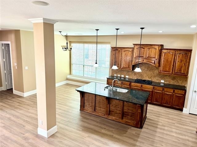 509 S Hampton Court - Photo 9