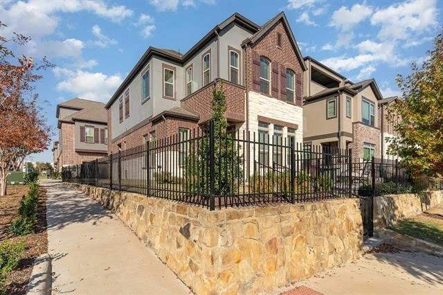 7104 Amber Grove Court - Photo 24