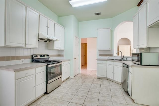 3021 Sawtooth Drive - Photo 7