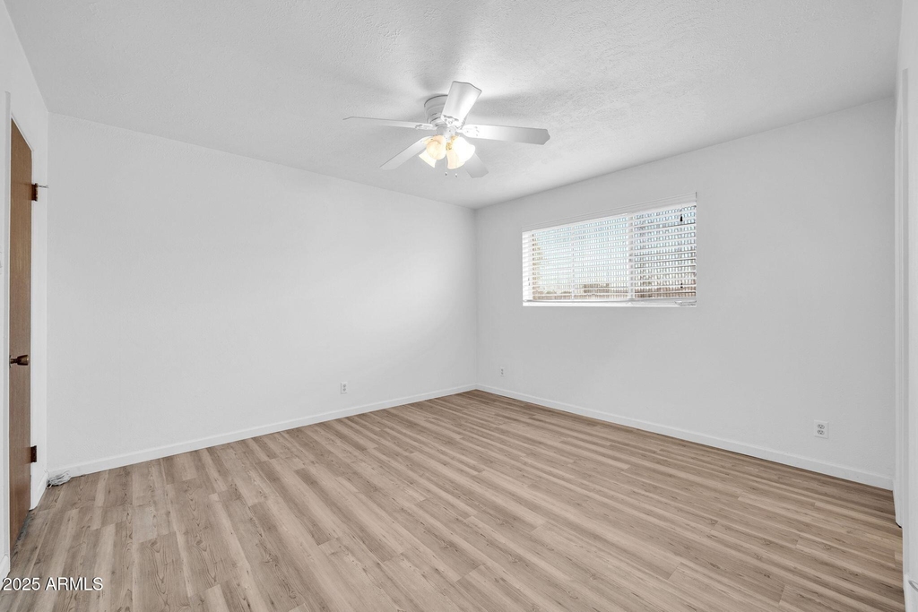 6420 E Windsor Avenue - Photo 16