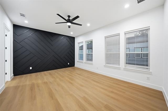 306 E 7th Street - Photo 12