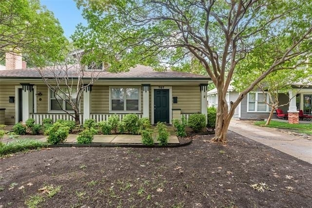 707 Parkmont Street - Photo 0