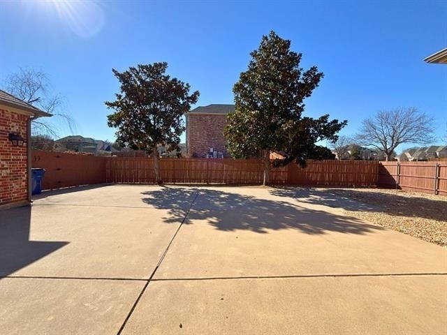 1205 Golden Gate Drive - Photo 3