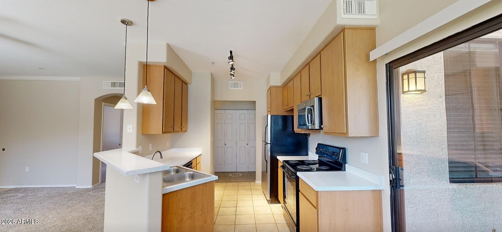 2100 N 145th Avenue - Photo 3