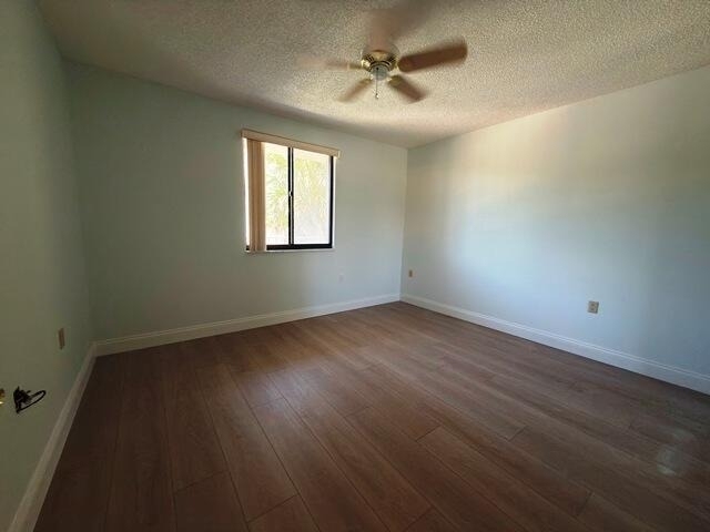 2601 Village Boulevard - Photo 19
