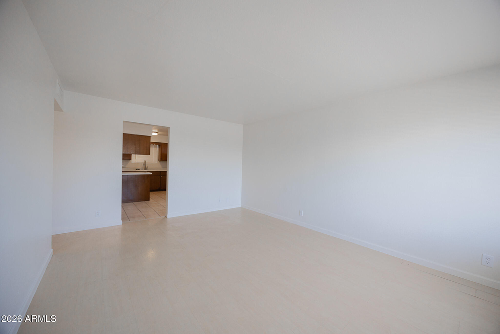 617 E Brown Road - Photo 6