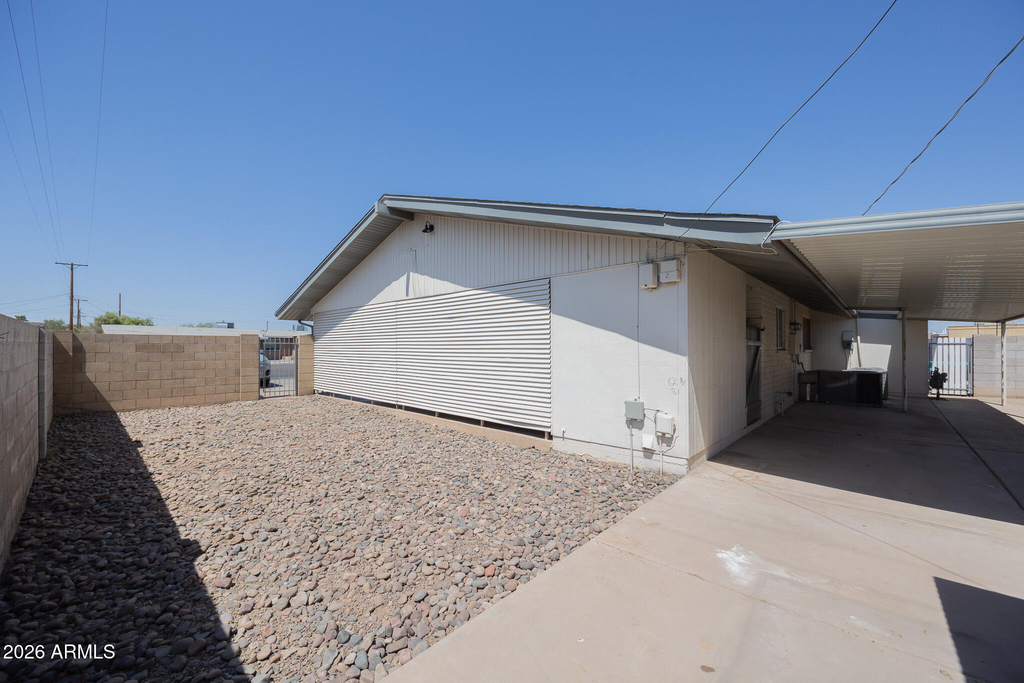 617 E Brown Road - Photo 19
