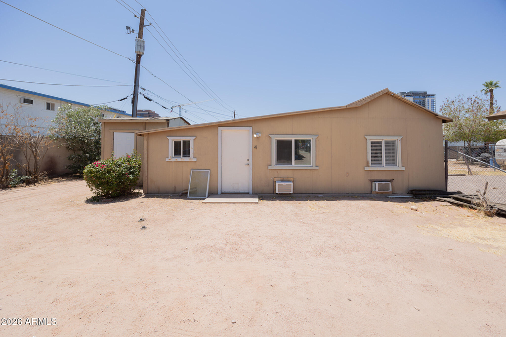 610 N 9th Street - Photo 1