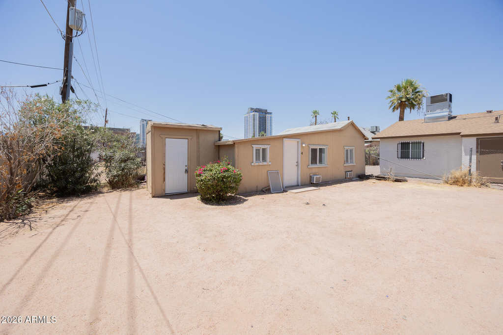 610 N 9th Street - Photo 0