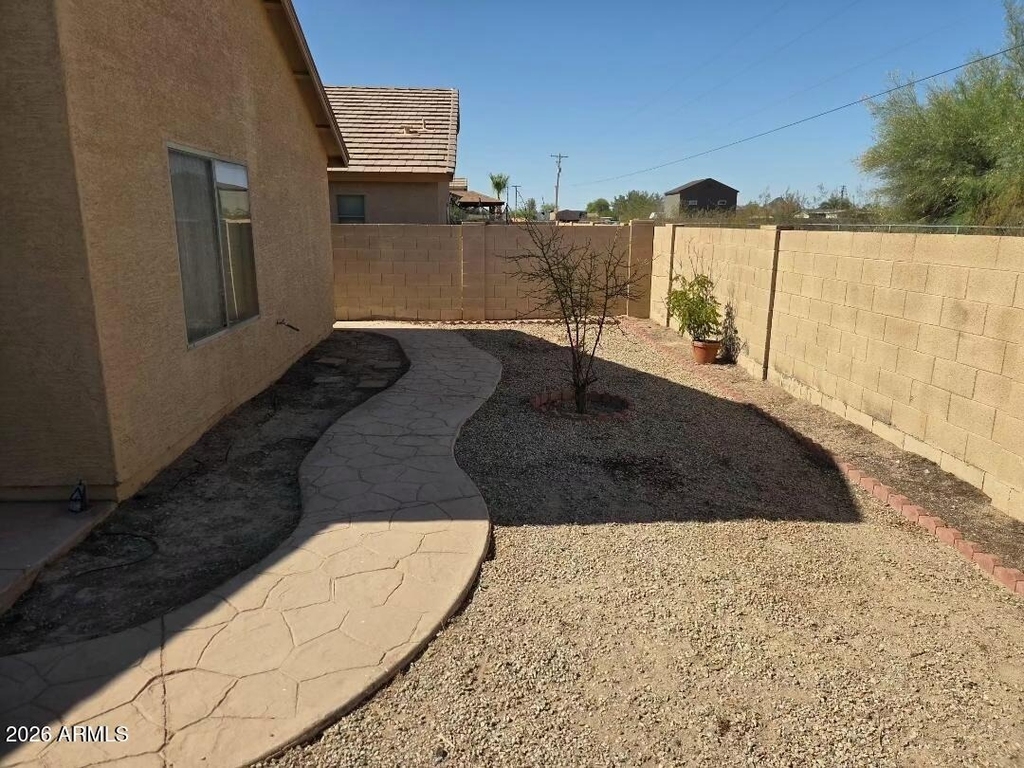 24638 N Shelton Way - Photo 17