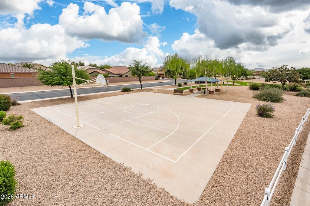 16026 W Mohave Street - Photo 45