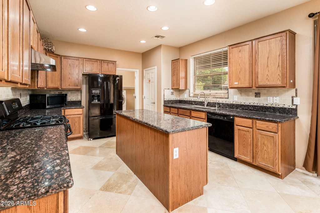 16026 W Mohave Street - Photo 14