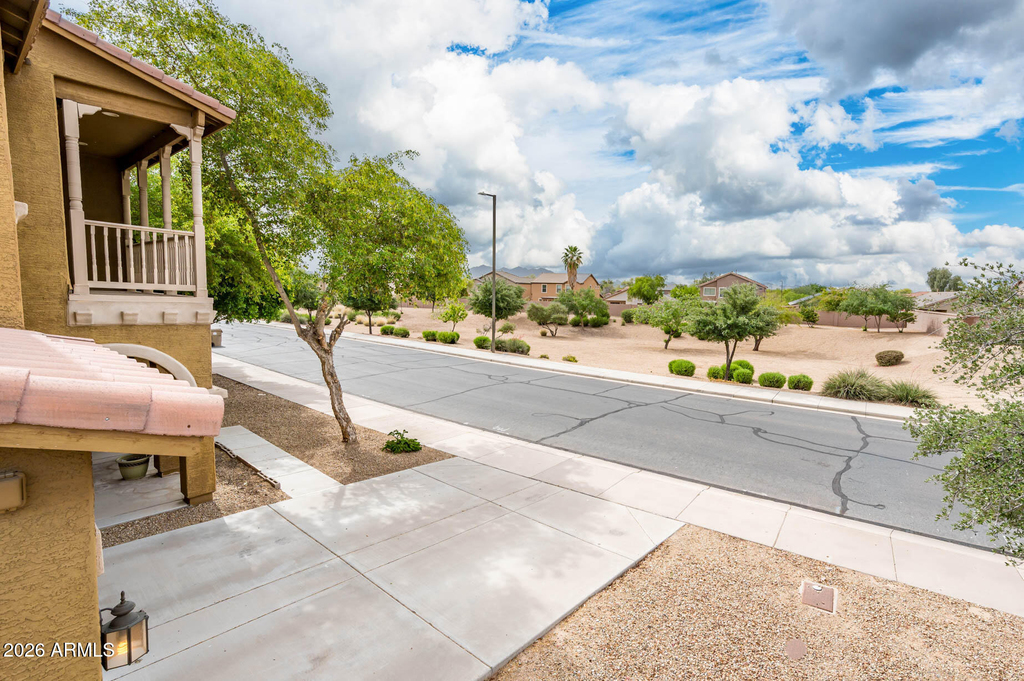 16026 W Mohave Street - Photo 42