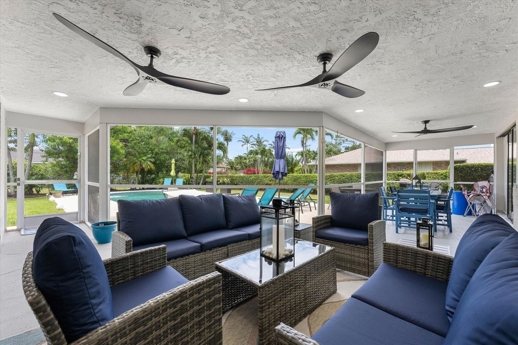3313 Sherwood Boulevard - Photo 18