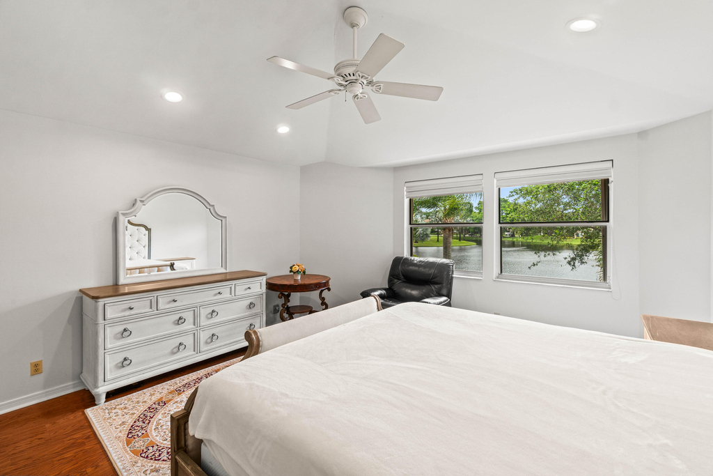 2011 Nw 53rd Street - Photo 35