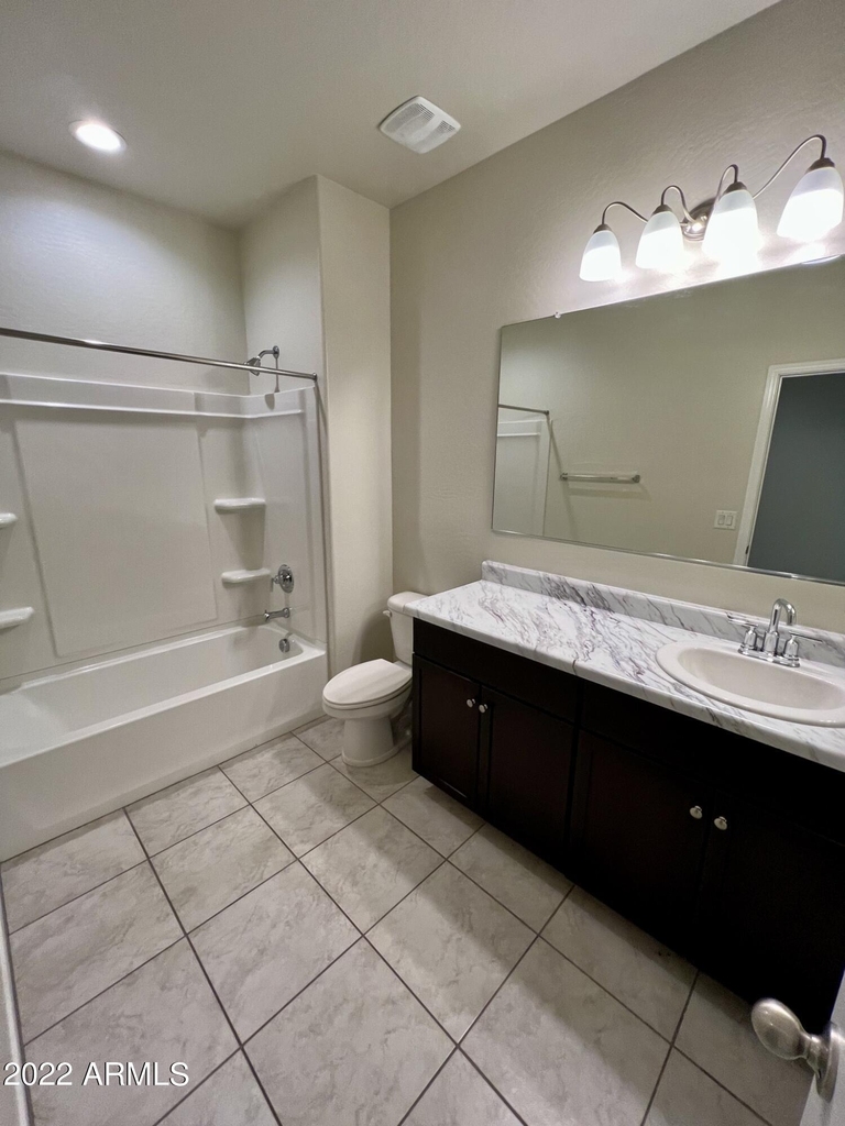 2119 S 46th Street - Photo 13