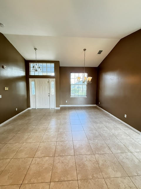 1319 Sw Granville Avenue - Photo 2