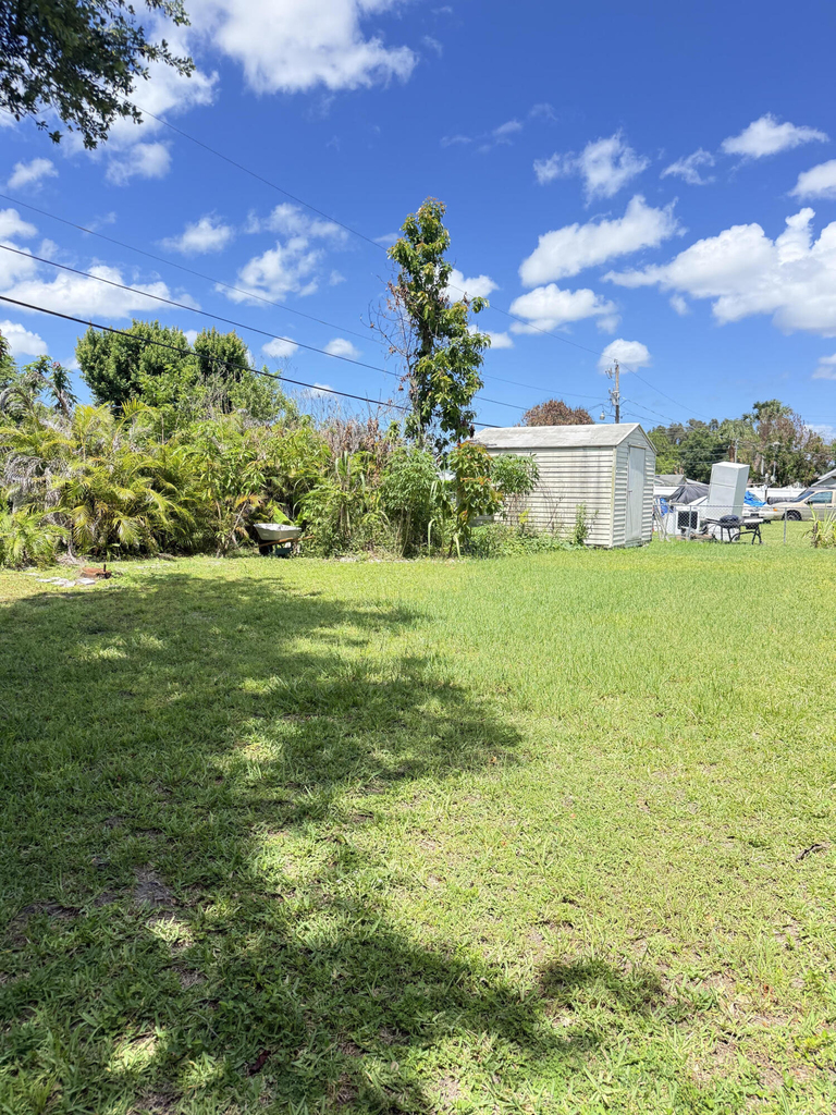 1319 Sw Granville Avenue - Photo 32