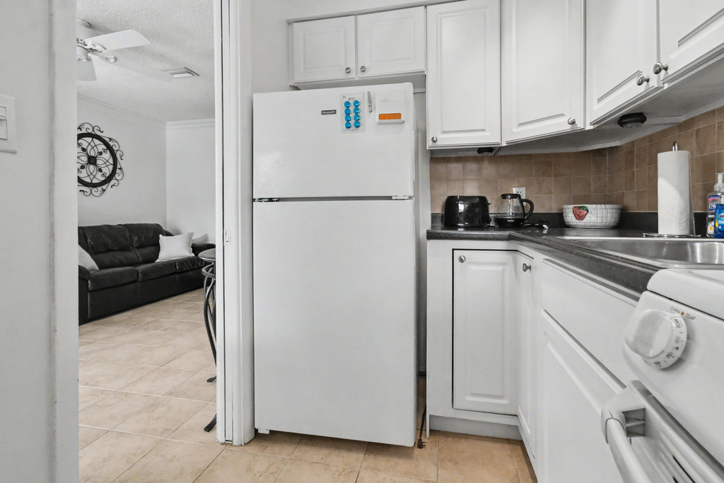 2701 Ne 1st Street - Photo 6