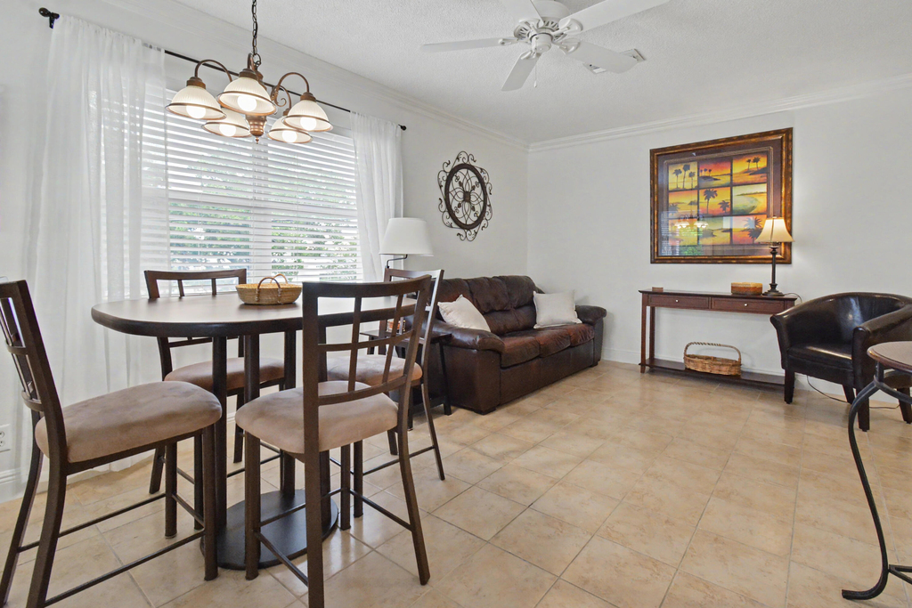 2701 Ne 1st Street - Photo 2
