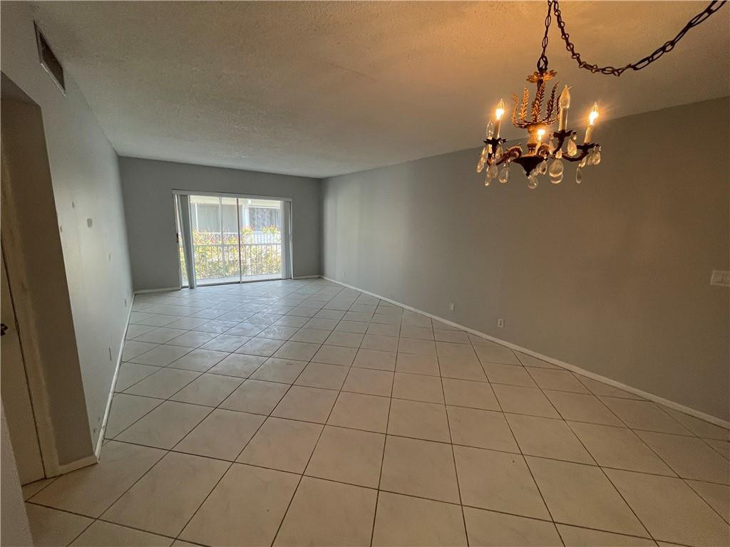 2180 Ne 67th Street - Photo 11