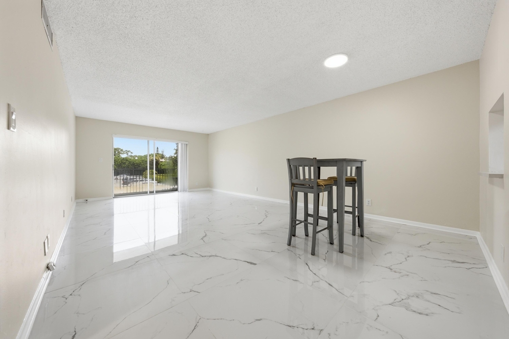 3000 Riverside Drive - Photo 18
