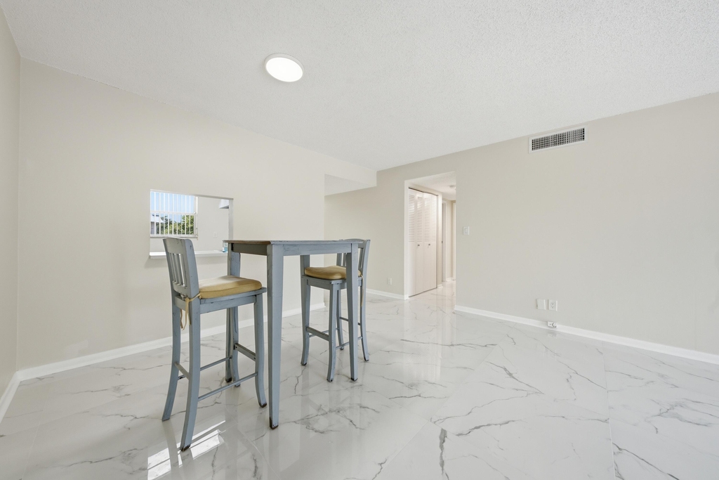 3000 Riverside Drive - Photo 16