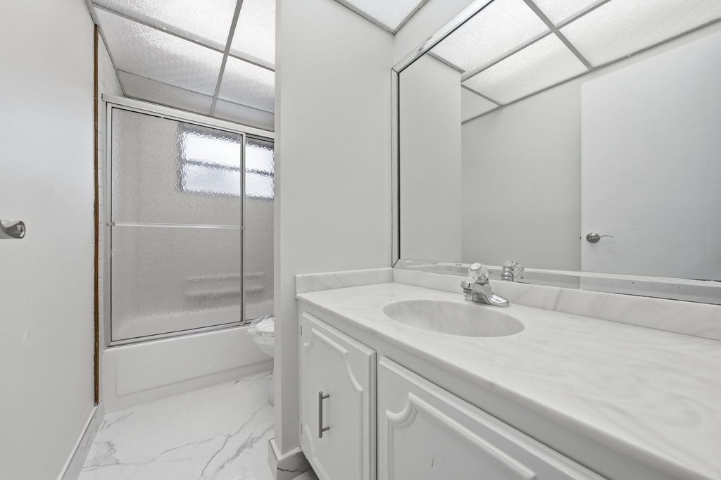3000 Riverside Drive - Photo 27