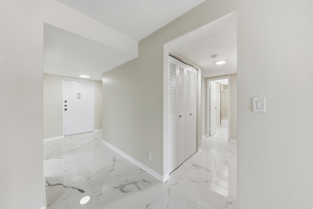 3000 Riverside Drive - Photo 15