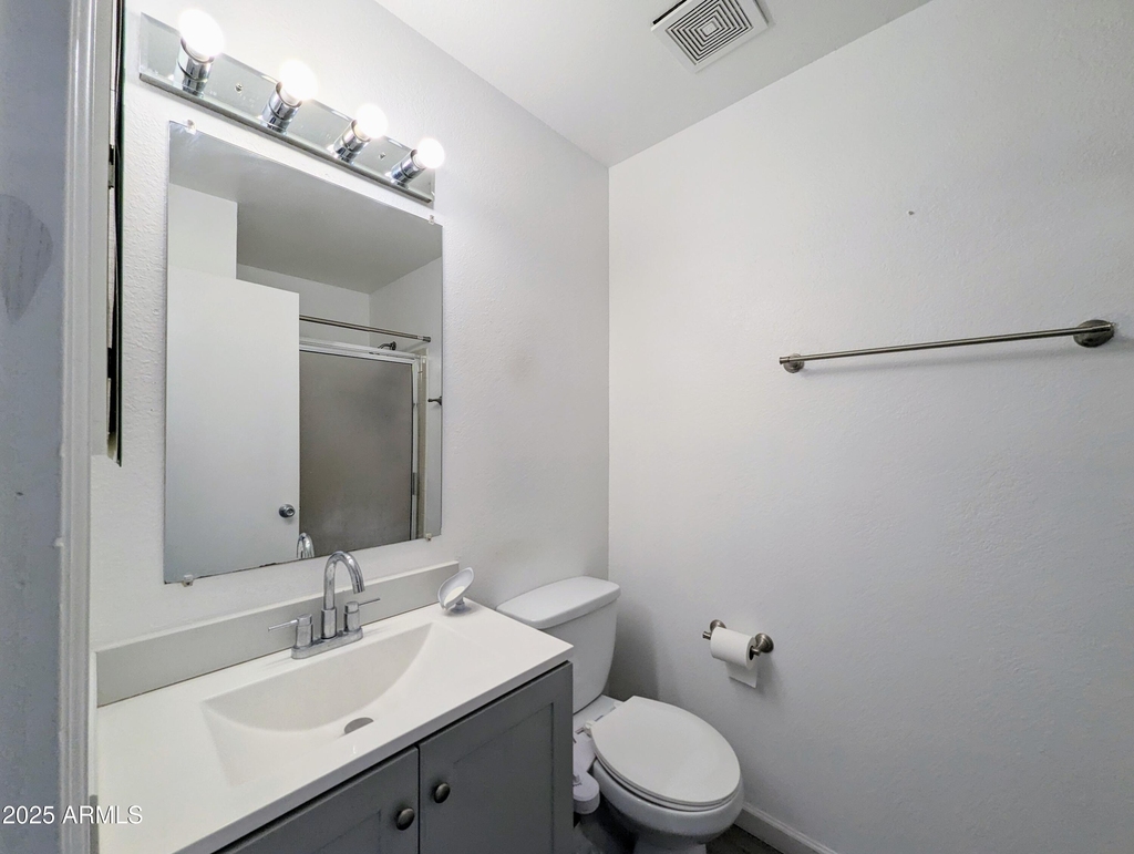 4601 N 102nd Avenue - Photo 37