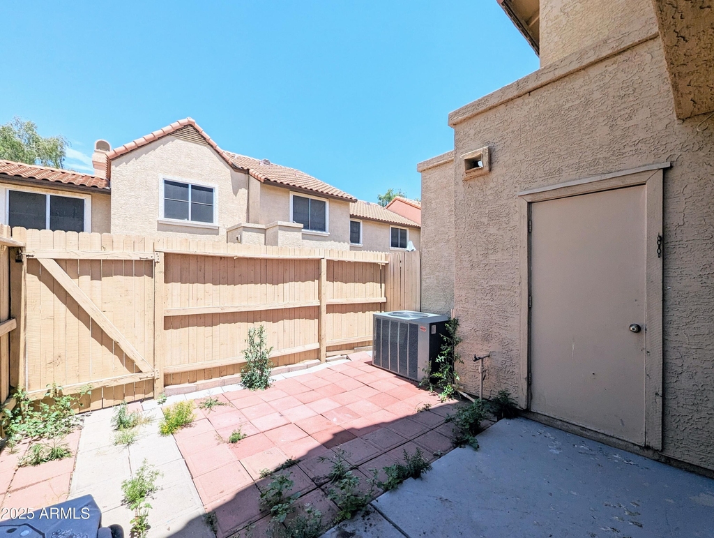 4601 N 102nd Avenue - Photo 40