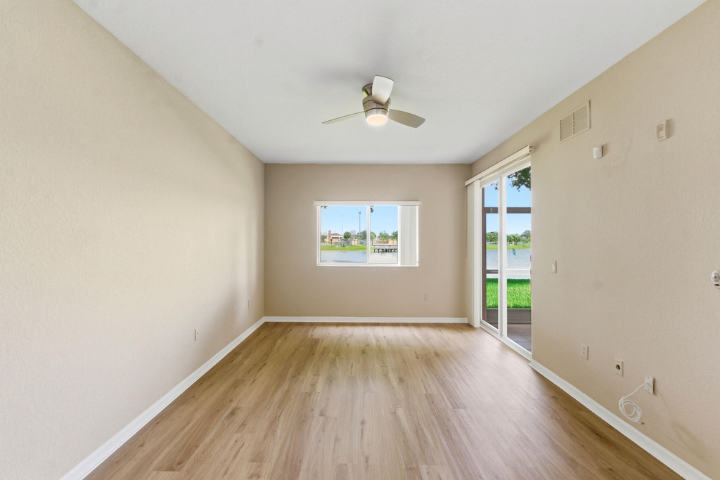 7765 Yardley Drive - Photo 27